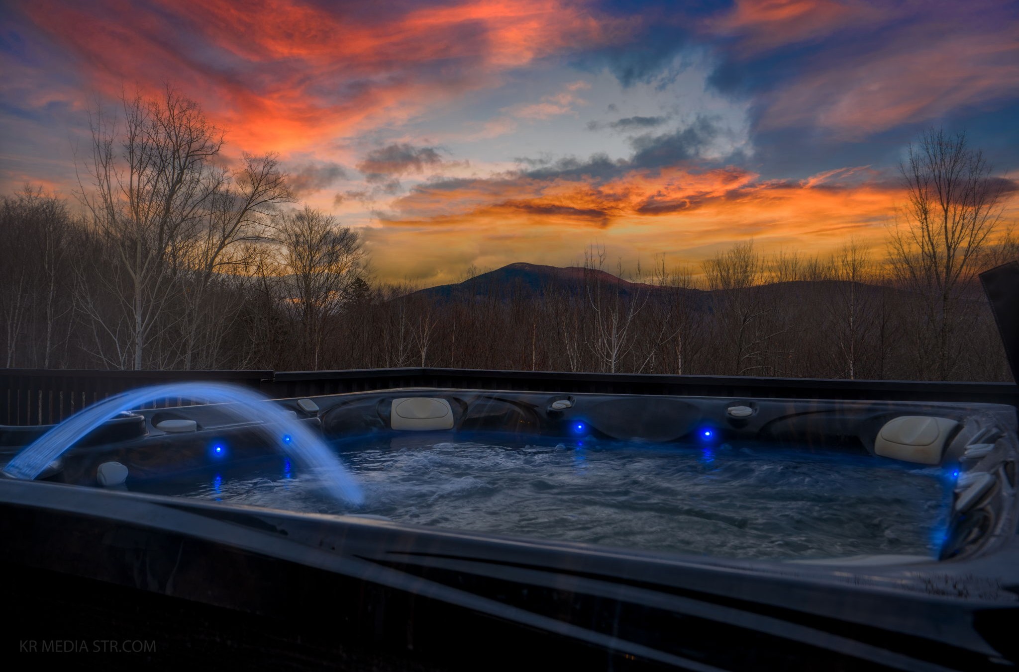 Keystone Lodge hot tub with mountain views