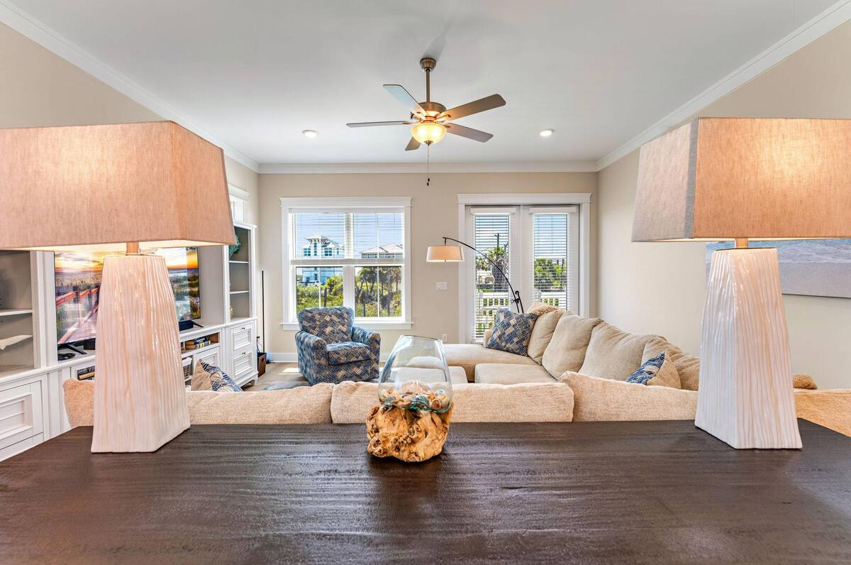 Latitude 30 grand open living room with Gulf views
